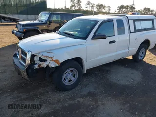 2007 Dodge Dakota ST with VIN 1D7HW22K17S202605, listed as a IAAI auction lot 41322519 with 199,626 mi miles and . Bid and sale history available at DreamBid. Image 2.