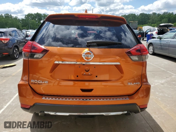 2017 Nissan Rogue SL с VIN JN8AT2MV1HW014354, выставлен на аукционе Copart как лот 55748095 с пробегом 105 631 миль миль и Списание • Salvage title. История ставок и продаж доступна на DreamBid. Изображение 6.