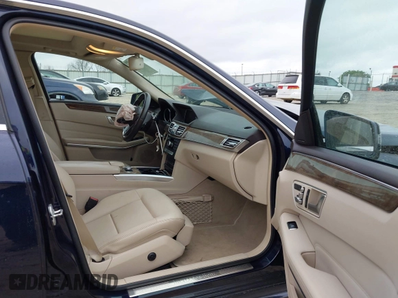 2014 Mercedes-Benz E 350 Luxury with VIN WDDHF8JB0EB063651, listed as a IAAI auction lot 41923115 with 134,702 mi miles and . Bid and sale history available at DreamBid. Image 5.