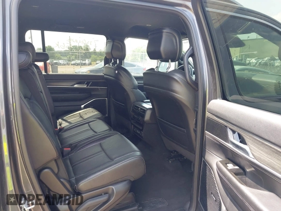 2023 Jeep Wagoneer Series II Carbide с VIN 1C4SJVBPXPS515874, выставлен на аукционе IAAI как лот 42536034 с пробегом 56 284 миль миль и . История ставок и продаж доступна на DreamBid. Изображение 8.