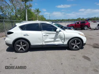 2011 Infiniti EX Journey z VIN JN1AJ0HP1BM802008, wystawiony jako IAAI lot #42064403 z przebiegiem 147 002 mil mil oraz . Historia ofert i sprzedaży dostępna na DreamBid. Obrazek 13.