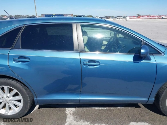 2010 Toyota Venza with VIN 4T3ZA3BBXAU028194, listed as a IAAI auction lot 41656120 with NaN miles. Bid and sale history available at carsss.com. Image 13.