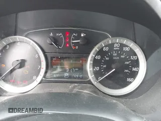 2015 Nissan Sentra SV z VIN 3N1AB7AP2FY292223, wystawiony jako IAAI lot #42338913 z przebiegiem 170 910 mil mil oraz . Historia ofert i sprzedaży dostępna na DreamBid. Obrazek 7.