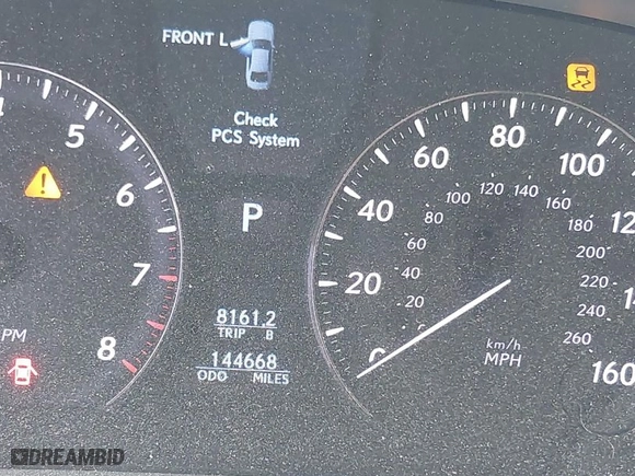 2007 Lexus LS 460 LWB with VIN JTHGL46F375001759, listed as a IAAI auction lot 41959744 with 144,668 mi miles. Bid and sale history available at carsss.com. Image 7.