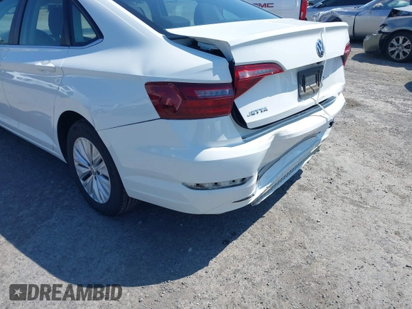2020 Volkswagen Jetta S with VIN 3VWC57BU0LM087307, listed as a IAAI auction lot 42647995 with 58,628 mi miles and . Bid and sale history available at DreamBid. Image 20.