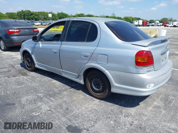2003 Toyota ECHO with VIN JTDBT123935047533, listed as a IAAI auction lot 42143695 with 170,911 mi miles. Bid and sale history available at carsss.com. Image 3.
