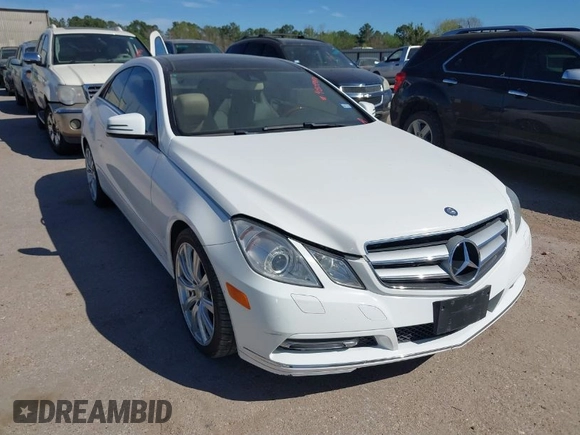 2013 Mercedes-Benz E 350 with VIN WDDKJ5KB1DF220581, listed as a IAAI auction lot 41809947 with 99,775 mi miles and . Bid and sale history available at DreamBid. Image 1.