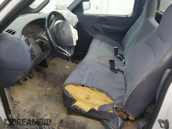 2000 Ford F-150 XL with VIN 1FTRF17L7YNB52822, listed as a Copart auction lot 43421495 with 103,753 mi miles and Salvage title. Bid and sale history available at DreamBid. Image 7.