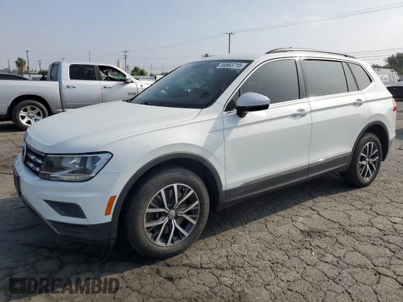2018 Volkswagen Tiguan SEL z VIN 3VV3B7AX8JM208087, wystawiony jako Copart lot #59563715 z przebiegiem 79 863 mil mil oraz Szkoda całkowita • Salvage title. Historia ofert i sprzedaży dostępna na DreamBid. Obrazek 1.