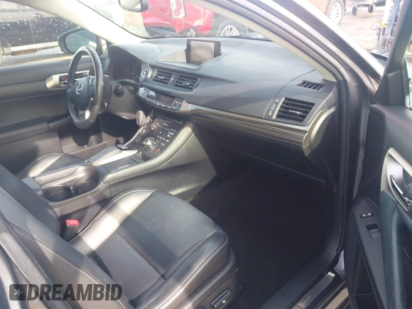 2014 Lexus CT 200h с VIN JTHKD5BH5E2179191, выставлен на аукционе IAAI как лот 42205261 с пробегом 105 856 миль миль и . История ставок и продаж доступна на DreamBid. Изображение 5.