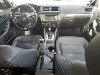 2013 Volkswagen Jetta TDI w/Premium with VIN 3VWLL7AJ9DM257467, listed as a Copart auction lot 49303315 with 168,001 mi miles and Clean title. Bid and sale history available at DreamBid. Image 8.