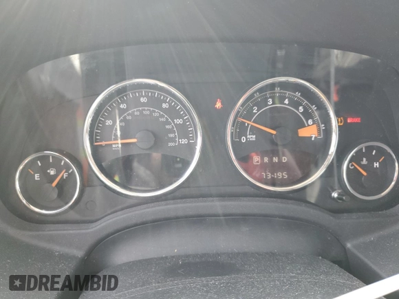 2017 Jeep Compass Latitude z VIN 1C4NJDEB8HD191806, wystawiony jako Copart lot #51328925 z przebiegiem 73 195 mil mil oraz Szkoda całkowita • Salvage title. Historia ofert i sprzedaży dostępna na DreamBid. Obrazek 9.