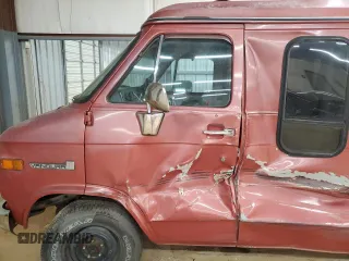 1984 GMC Van z VIN 1GTEG25H4E7502536, wystawiony jako Copart lot #47927325 z przebiegiem 221 722 mil mil oraz Szkody całkowita. Historia ofert i sprzedaży dostępna na DreamBid. Obrazek 7.