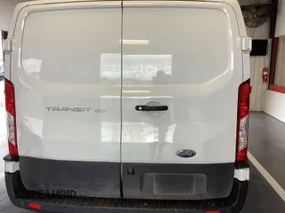 2020 Ford Transit Cargo with VIN 1FTYE1Y8XLKB20773, listed as a IAAI auction lot 42147735 with 206,663 mi miles and . Bid and sale history available at carsss.com. Image 1.