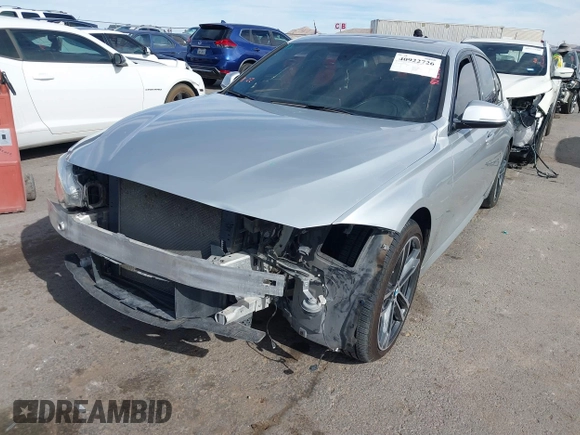 2018 BMW 3 Series 340i z VIN WBA8B3G54JNV01071, wystawiony jako IAAI lot #40922726 z przebiegiem 67 295 mil mil oraz . Historia ofert i sprzedaży dostępna na DreamBid. Obrazek 18.
