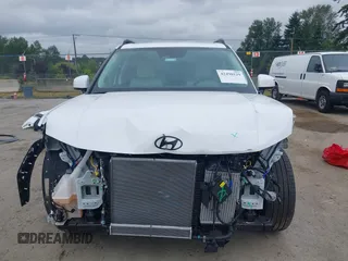 2025 Hyundai Santa Fe Calligraphy with VIN 5NMP5DG12SH017276, listed as a IAAI auction lot 42490129 with 2,089 mi miles and . Bid and sale history available at DreamBid. Image 13.