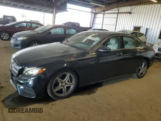 2017 Mercedes-Benz E 300 Luxury with VIN WDDZF4JB1HA157271, listed as a Copart auction lot 43200285 with 36,085 mi miles and Salvage title. Bid and sale history available at DreamBid. Image 1.