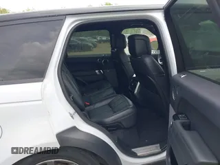 2018 Land Rover Range Rover Sport HSE z VIN SALWR2RV1JA409641, wystawiony jako IAAI lot #42116847 z przebiegiem 55 665 mil mil oraz . Historia ofert i sprzedaży dostępna na DreamBid. Obrazek 8.
