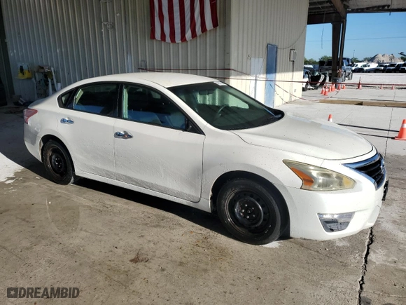 2013 Nissan Altima 2.5 SV with VIN 1N4AL3AP9DC278320, listed as a Copart auction lot 49537355 with 202,244 mi miles and Clean Title. Bid and sale history available at carsss.com. Image 4.