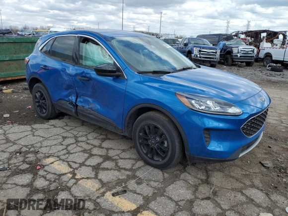 2020 Ford Escape SE with VIN 1FMCU9G67LUB65200, listed as a Copart auction lot 49691015 with 37,158 mi miles and Salvage Title. Bid and sale history available at DreamBid. Image 4.