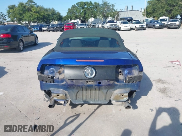 2014 Ford Mustang V6 с VIN 1ZVBP8EMXE5232157, выставлен на аукционе IAAI как лот 42681349 с пробегом 158 472 миль миль и . История ставок и продаж доступна на DreamBid. Изображение 17.