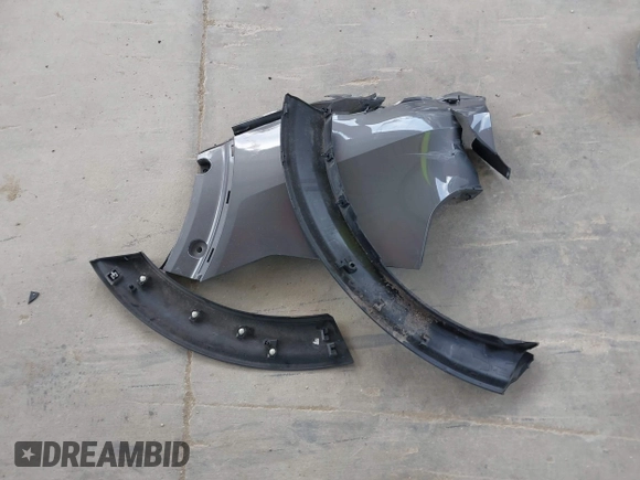 2021 Ford Explorer с VIN 1FMSK7BH4MGA27855, выставлен на аукционе IAAI как лот 42535308 с пробегом 72 912 миль миль и . История ставок и продаж доступна на DreamBid. Изображение 12.