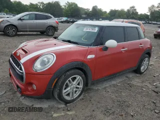 2015 MINI Hardtop 4 Door S with VIN WMWXU3C50F2B56905, listed as a Copart auction lot 59747905 with 151,537 mi miles and Clean title. Bid and sale history available at DreamBid. Image 1.