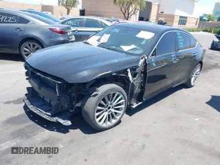 2020 Cadillac CT5 Premium Luxury with VIN 1G6DN5RKXL0111392, listed as a IAAI auction lot 42322249 with 39,182 mi miles and . Bid and sale history available at DreamBid. Image 18.