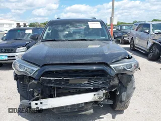 2021 Toyota 4Runner SR5 с VIN JTEEU5JR0M5230906, выставлен на аукционе IAAI как лот 42000905 с пробегом 249 010 миль миль и . История ставок и продаж доступна на DreamBid. Изображение 12.