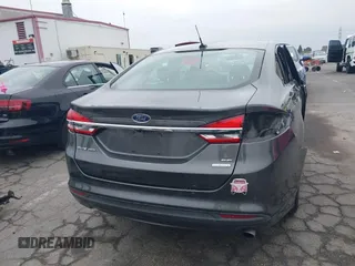 2018 Ford Fusion SE with VIN 3FA6P0HD8JR268055, listed as a IAAI auction lot 42151813 with 83,306 mi miles and . Bid and sale history available at carsss.com. Image 17.