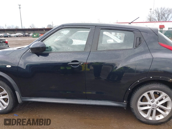 2011 Nissan Juke SL with VIN JN8AF5MVXBT007338, listed as a IAAI auction lot 41909455 with 112,667 mi miles. Bid and sale history available at carsss.com. Image 15.