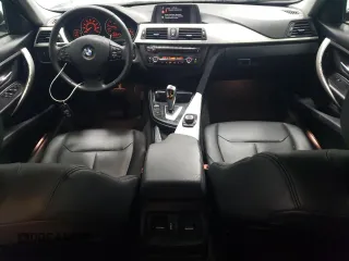 2015 BMW 3 Series 320i xDrive with VIN WBA3C3C54FP662870, listed as a Copart auction lot 59716875 with 98,077 mi miles and Clean title. Bid and sale history available at DreamBid. Image 8.