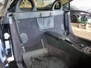 2001 Mercedes-Benz SLK 230 Kompressor z VIN WDBKK49F41F209482, wystawiony jako Copart lot #45523305 z przebiegiem Nie podano mil oraz Szkoda całkowita • Salvage title. Historia ofert i sprzedaży dostępna na DreamBid. Obrazek 10.