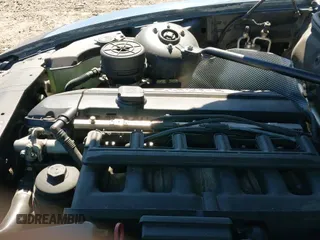 2003 BMW Z4 2.5i с VIN 4USBT33463LS45396, выставлен на аукционе IAAI как лот 43522868 с пробегом 183 343 миль миль и . История ставок и продаж доступна на DreamBid. Изображение 12.