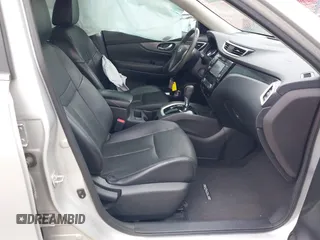 2014 Nissan Rogue SL with VIN 5N1AT2MVXEC776070, listed as a IAAI auction lot 42095967 with 139,566 mi miles. Bid and sale history available at carsss.com. Image 5.