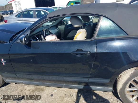 2012 Ford Mustang V6 with VIN 1ZVBP8EM6C5220391, listed as a IAAI auction lot 41596317 with 144,165 mi miles and . Bid and sale history available at DreamBid. Image 14.