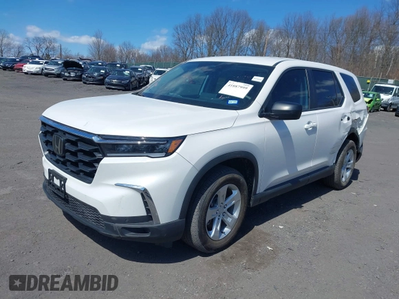 2023 Honda Pilot LX with VIN 5FNYG2H29PB007041, listed as a IAAI auction lot 41887999 with 8,107 mi miles. Bid and sale history available at carsss.com. Image 2.