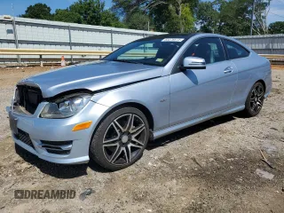2013 Mercedes-Benz C 350 with VIN WDDGJ5HB1DF957633, listed as a Copart auction lot 65576675 with 232,132 mi miles and Salvage title. Bid and sale history available at DreamBid. Image 1.