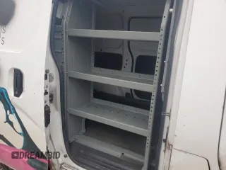 2017 Nissan NV200 SV z VIN 3N6CM0KN6HK694513, wystawiony jako Copart lot #50813445 z przebiegiem 183 545 mil mil oraz Szkoda całkowita • Salvage title. Historia ofert i sprzedaży dostępna na DreamBid. Obrazek 10.