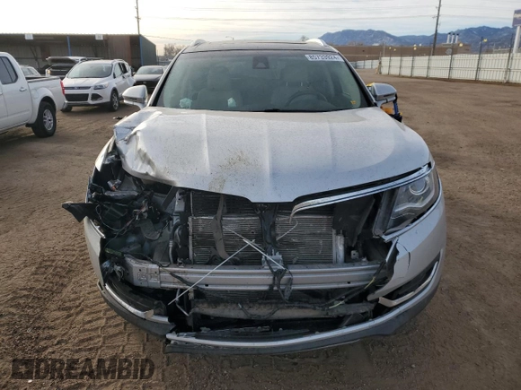 2016 Lincoln MKX Reserve with VIN 2LMTJ8LR8GBL88588, listed as a Copart auction lot 85733924 with 41,258 mi miles and Salvage Title. Bid and sale history available at carsss.com. Image 5.