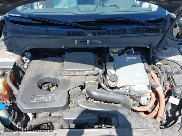 2016 Lincoln MKZ Hybrid with VIN 3LN6L2LU8GR613310, listed as a IAAI auction lot 41986892 with 114,087 mi miles. Bid and sale history available at carsss.com. Image 10.