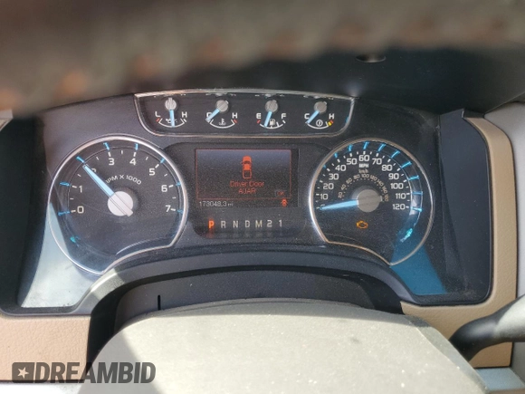 2012 Ford F-150 XL z VIN 1FTFW1CF6CFD06720, wystawiony jako Copart lot #56723915 z przebiegiem 173 048 mil mil oraz Szkody całkowita. Historia ofert i sprzedaży dostępna na DreamBid. Obrazek 9.