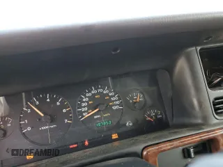 1996 Jeep Grand Cherokee Laredo z VIN 1J4EX58S3TC144191, wystawiony jako Copart lot #53153495 z przebiegiem 197 853 mil mil oraz Szkoda całkowita • Salvage title. Historia ofert i sprzedaży dostępna na DreamBid. Obrazek 9.