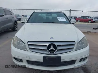 2008 Mercedes-Benz C-Class 3.0L Sport with VIN WDDGF81XX8F171067, listed as a IAAI auction lot 42119875 with 161,989 mi miles. Bid and sale history available at carsss.com. Image 6.