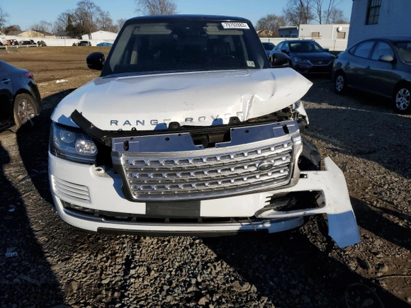2015 Land Rover Range Rover with VIN SALGS3VF3FA217786, listed as a Copart auction lot 79702883 with 84,373 mi miles and . Bid and sale history available at DreamBid. Image 5.