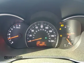 2014 Kia Sorento LX z VIN 5XYKT3A68EG508612, wystawiony jako Copart lot #52142815 z przebiegiem 168 341 mil mil oraz Szkoda całkowita • Salvage title. Historia ofert i sprzedaży dostępna na DreamBid. Obrazek 9.