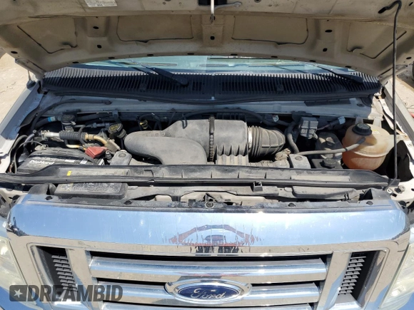 2008 Ford Econoline Passenger XL with VIN 1FMNE11L48DA80599, listed as a Copart auction lot 52532405 with 263,848 mi miles and Non Repairable. Bid and sale history available at carsss.com. Image 12.