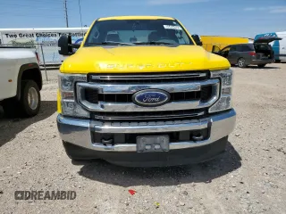 2020 Ford F-350 XL z VIN 1FT8W3BT4LEC62167, wystawiony jako Copart lot #56454405 z przebiegiem 109 943 mil mil oraz Czysty tytuł • Clean title. Historia ofert i sprzedaży dostępna na DreamBid. Obrazek 5.