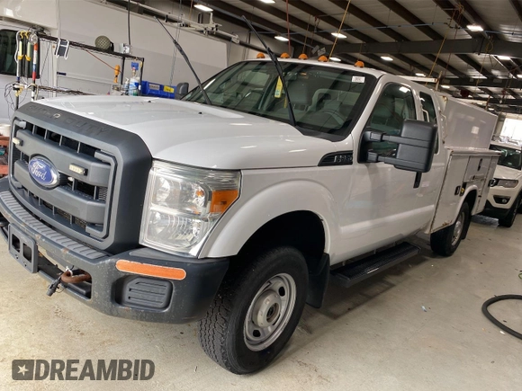 2014 Ford F-250 XL with VIN 1FD7X2B64EEB03645, listed as a IAAI auction lot 42677861 with 354,237 mi miles and . Bid and sale history available at DreamBid. Image 10.