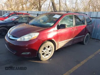 2006 Toyota Sienna XLE with VIN 5TDZA22CX6S572335, listed as a IAAI auction lot 41767852 with 200,464 mi miles. Bid and sale history available at carsss.com. Image 2.